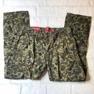 🔹 Jordan Craig Camo Cargo Pants